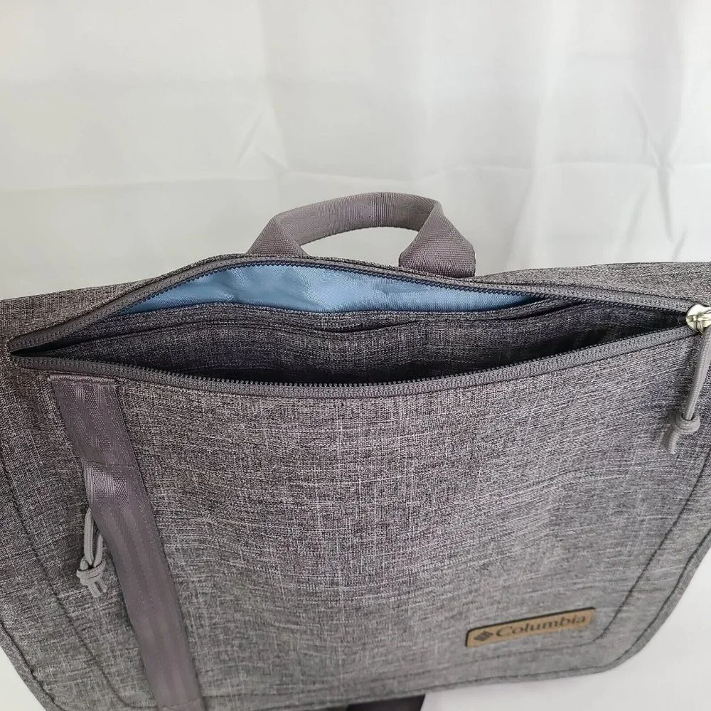 Columbia Diaper Bag Vista Hills Grey w Thermal Bottle Pocket & Removeable Pad